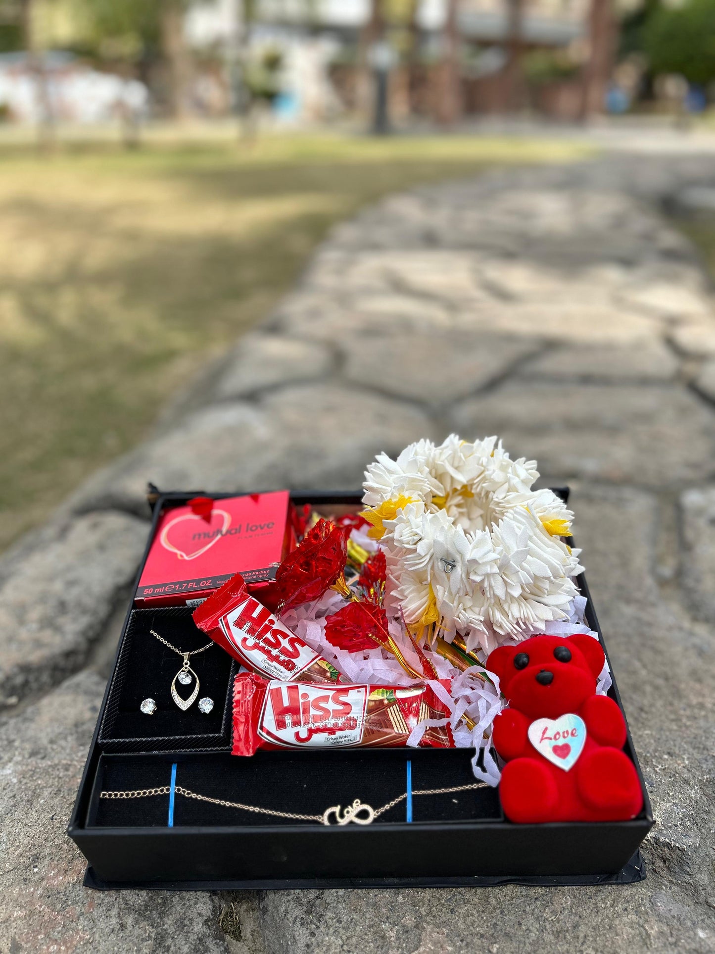 Exclusive Eid Gift Box for Your Beloved
